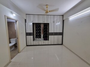 Room in 2 BHK Apartment at Candeur Signature, Varthur – for Rent