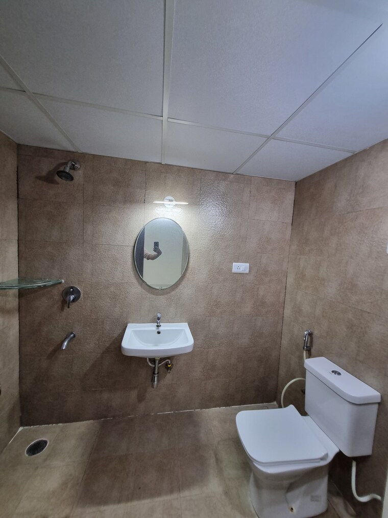 Bathroom, candeur-signature 2 Bedroom 1105 Sq.Ft. Apartment In Varthur Bangalore 9625091
