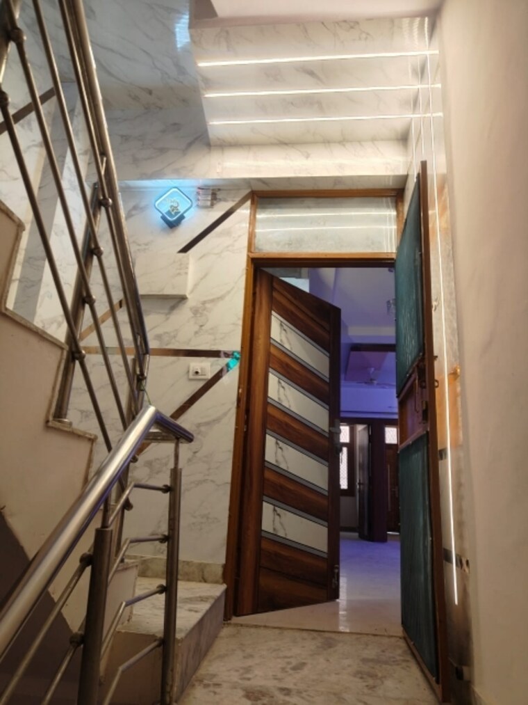 undefined, palam colony 3 Bedroom 1500 Sq.Ft. Apartment In Palam Colony Delhi 9625094