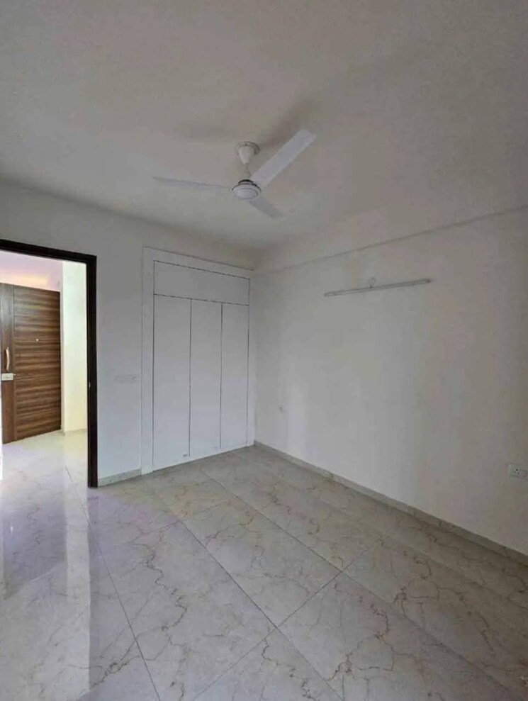 Room, smart-world-gems 2.5 Bedroom 1196 Sq.Ft. Builder Floor In Sector 89 Gurgaon 9625096
