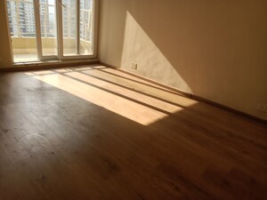 Room in 3 BHK Apartment at The 3C Lotus Panache, Sector 110 – for Rent