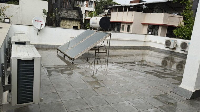 Balcony, nerul sector 17 4 Bedroom 3000 Sq.Ft. Apartment In Nerul Sector 17 Navi Mumbai 9625102