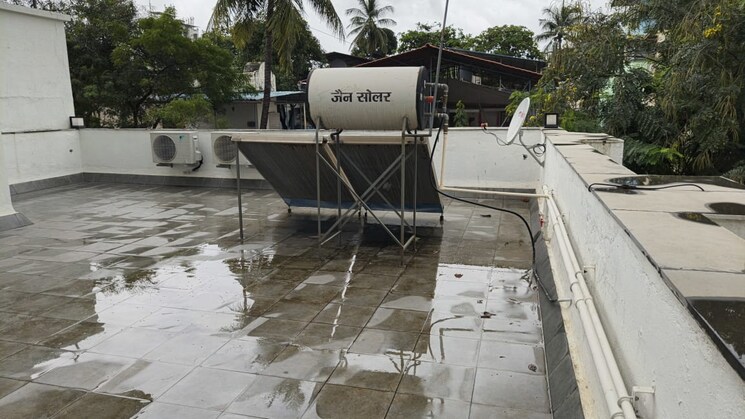 Balcony, nerul sector 17 4 Bedroom 3000 Sq.Ft. Apartment In Nerul Sector 17 Navi Mumbai 9625102