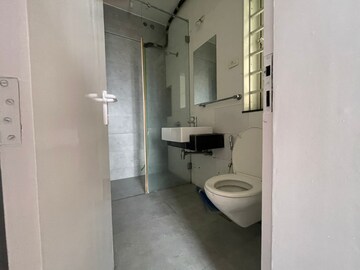 Bathroom in 3 BHK Apartment at Sheth Vasant Lawns, Laxmi Nagar – for Rent