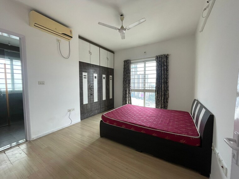 Bedroom, sheth-vasant-lawns 3 Bedroom 1500 Sq.Ft. Apartment In Laxmi Nagar Thane 9625112