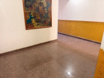 Room in 2 BHK Apartment at Byrathi – for Rent