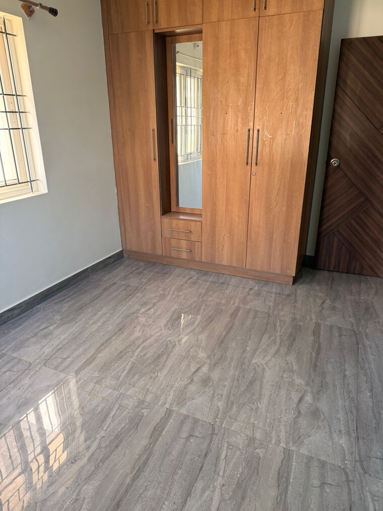 Room, byrathi 2 Bedroom 1100 Sq.Ft. Apartment In Byrathi Bangalore 9625122