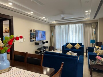 Living Room in 4 BHK Apartment at Vasant Vihar – for Rent