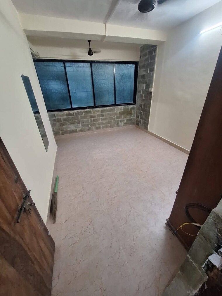Room, andheri west 2 Bedroom 700 Sq.Ft. Apartment In Andheri West Mumbai 9625132