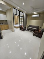 1 BHK 800 Sq.Ft. Builder Floor in Central Park I