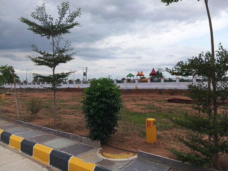 Exterior View, vasudaika-henley-woods  242 Sq.Yd. Plot In Nagreddipalli Hyderabad 9625147