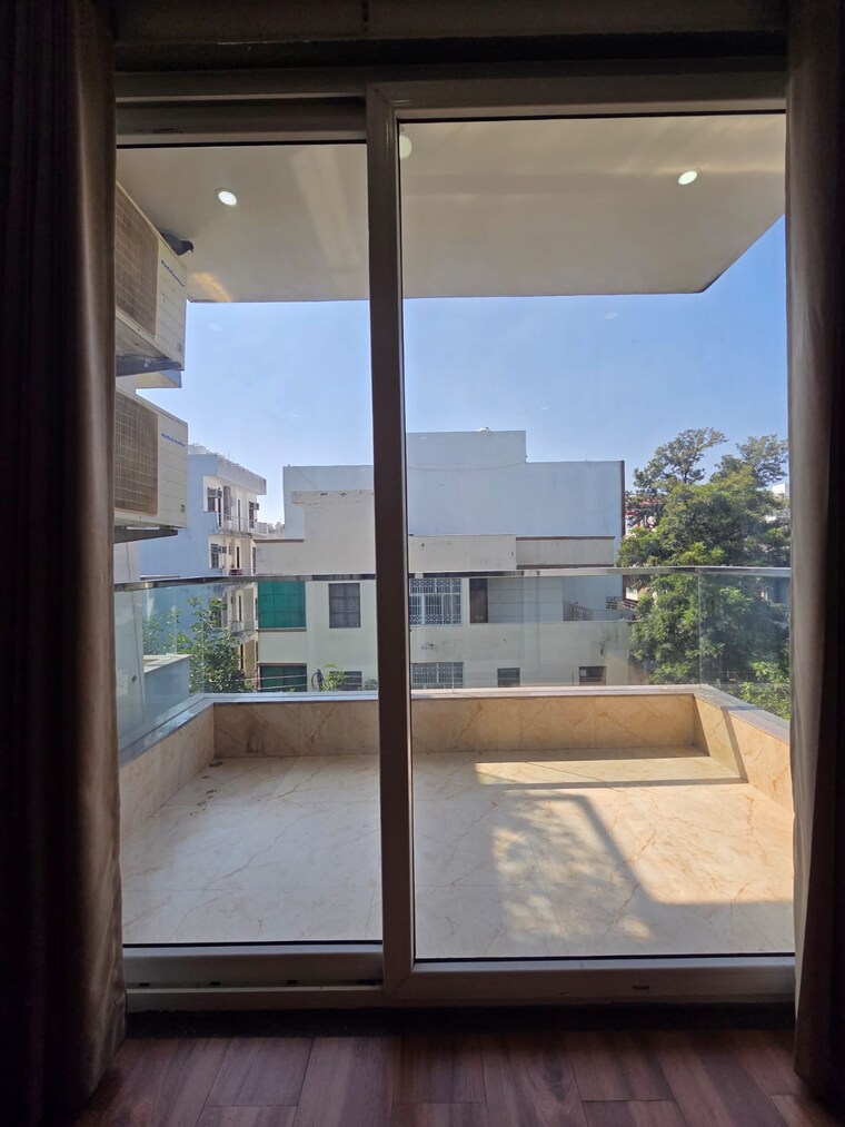 undefined, south-city-arcade Studio 550 Sq.Ft. Builder Floor In Sector 41 Gurgaon 9625151