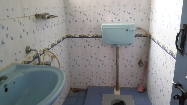 Bathroom, rt nagar 1 Bedroom 678 Sq.Ft. Independent House In Rt Nagar Bangalore 9625164