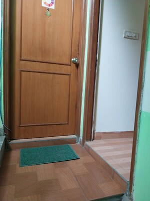 3 BHK Apartment – Entrance View at Saket - for Rent