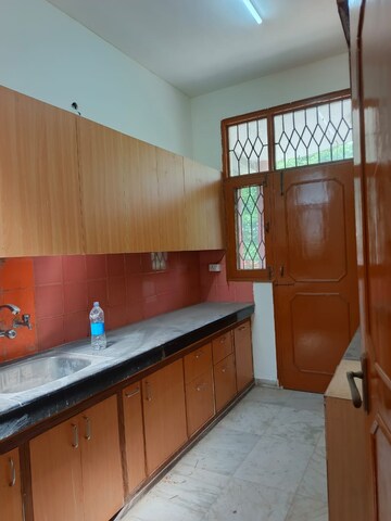 Kitchen in 2 BHK Builder Floor at Ardee Mall, Sector 52 – for Sale