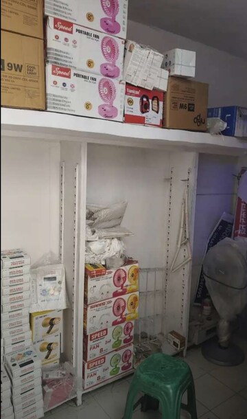   Shop at Naka Hindola – for Rent