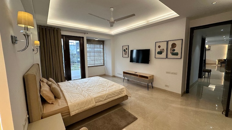 Bedroom, defence colony 3 Bedroom 2950 Sq.Ft. Apartment In Defence Colony Delhi 9625199