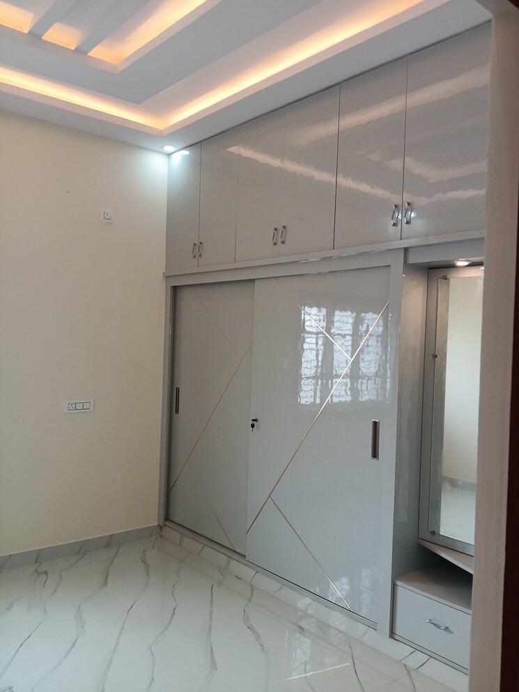 Room, horamavu 5 Bedroom 1200 Sq.Ft. Independent House In Horamavu Bangalore 9625224