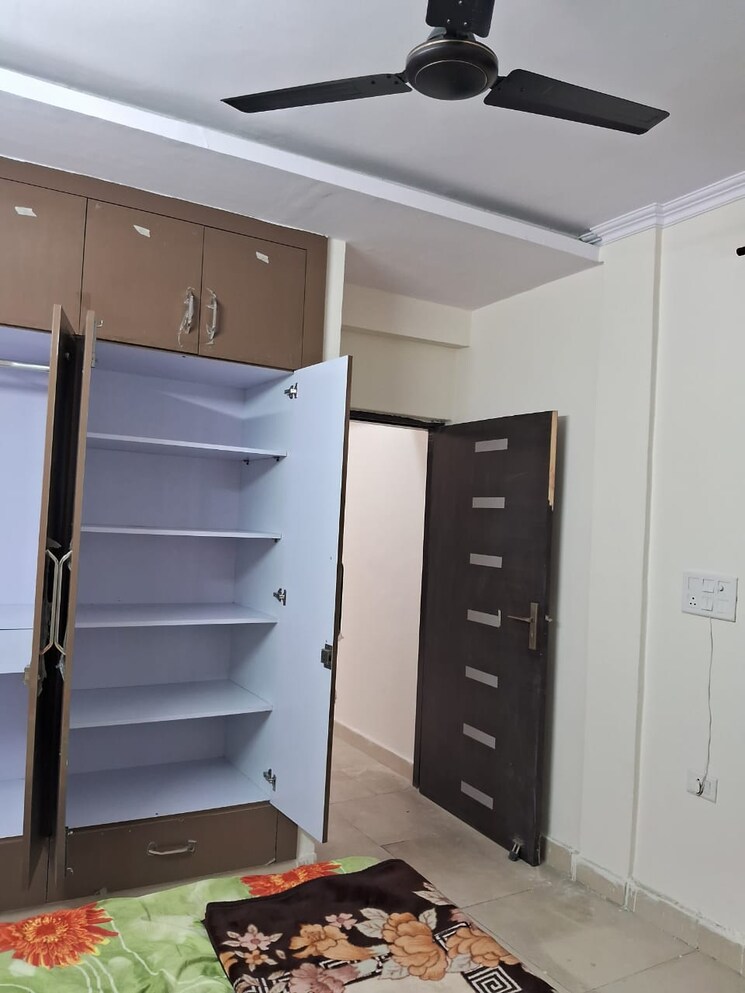 Room, omega-green-park 3 Bedroom 1580 Sq.Ft. Apartment In Faizabad Road Lucknow 9625225