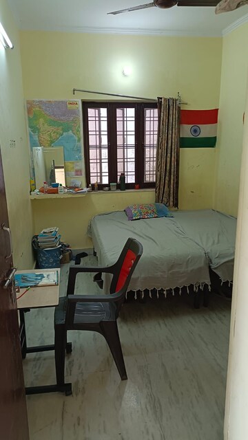  Pg For Rent in Karanpur