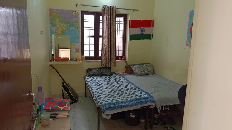 Bedroom, karanpur Pg For Boys & Girls In Karanpur 9625216