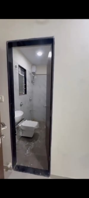 Bathroom in 1 BHK Apartment at Ghatkopar East – for Rent