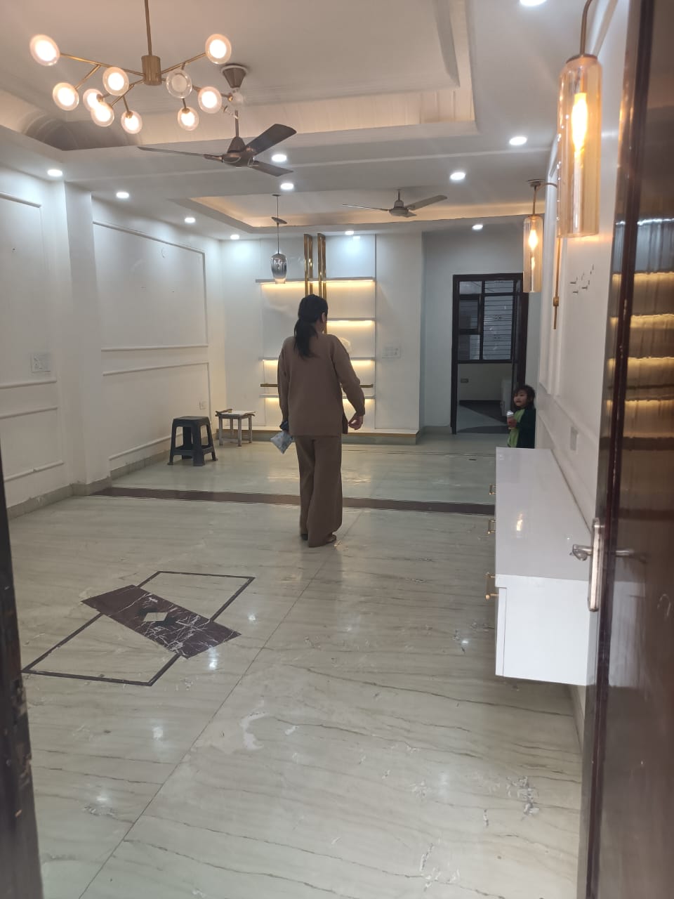 3 BHK Builder Floor For Rent in Ramprastha Colony