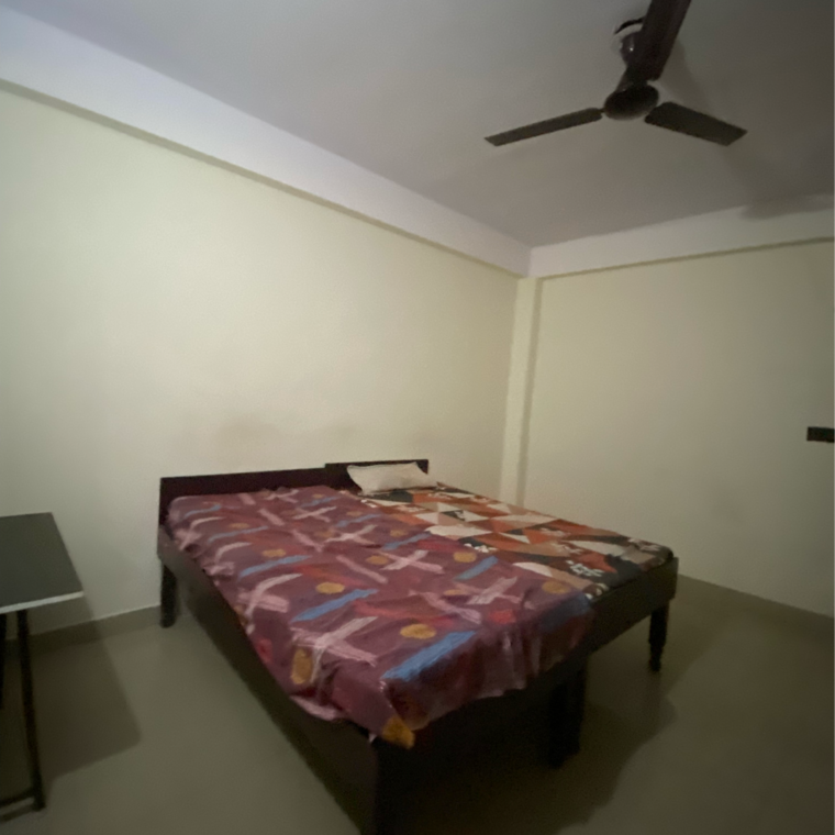 Bedroom, sector 135 Pg For Boys & Girls In Sector 135 9625312