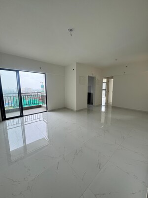 Room in 3 BHK Apartment at Runwal Gardens Phase I, Dombivli East – for Rent