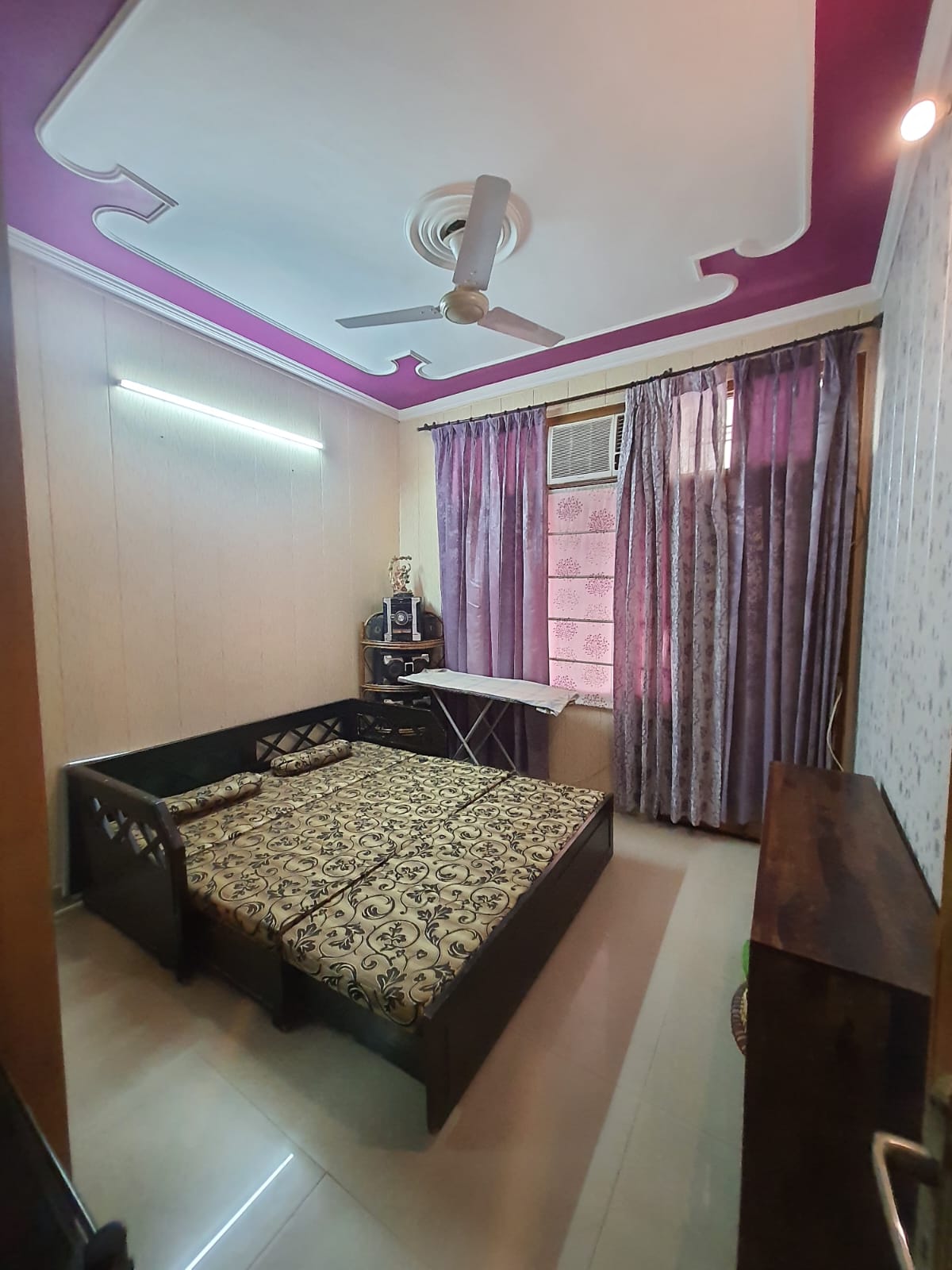3 BHK + Study Room Apartment For Rent in Silver City Extention