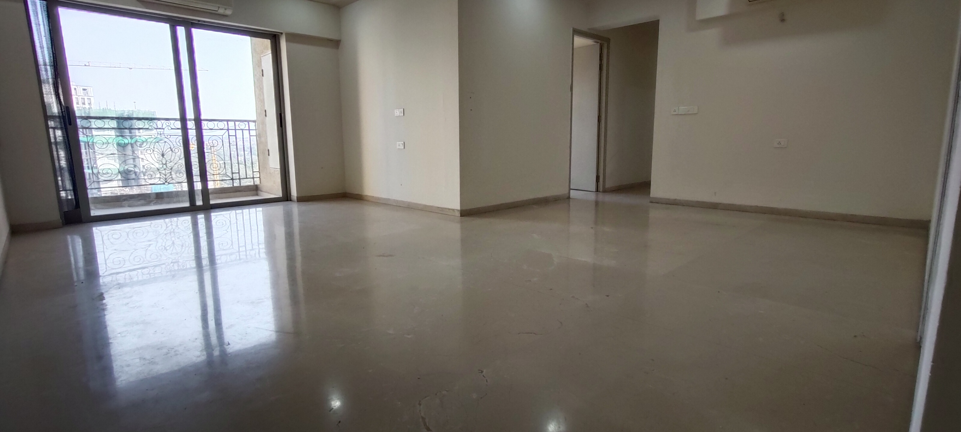 3 BHK + Extra Room Apartment For Rent in Hiranandani Fortune City