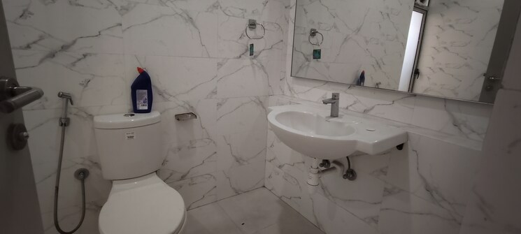 Bathroom, hiranandani-fortune-city 3 Bedroom 1167 Sq.Ft. Apartment In New Panvel Navi Mumbai 9625318