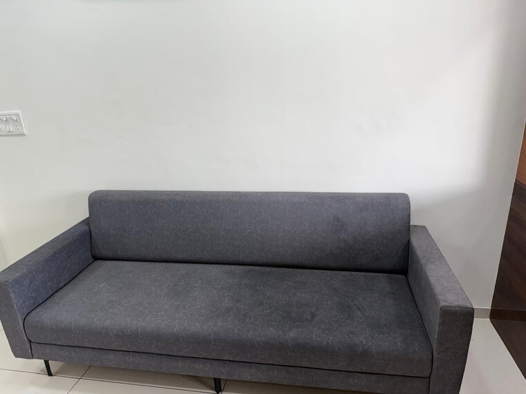 Common Area, sama savli road Commercial Office Space 400 Sq.Ft. In Sama Savli Road Vadodara 9625343