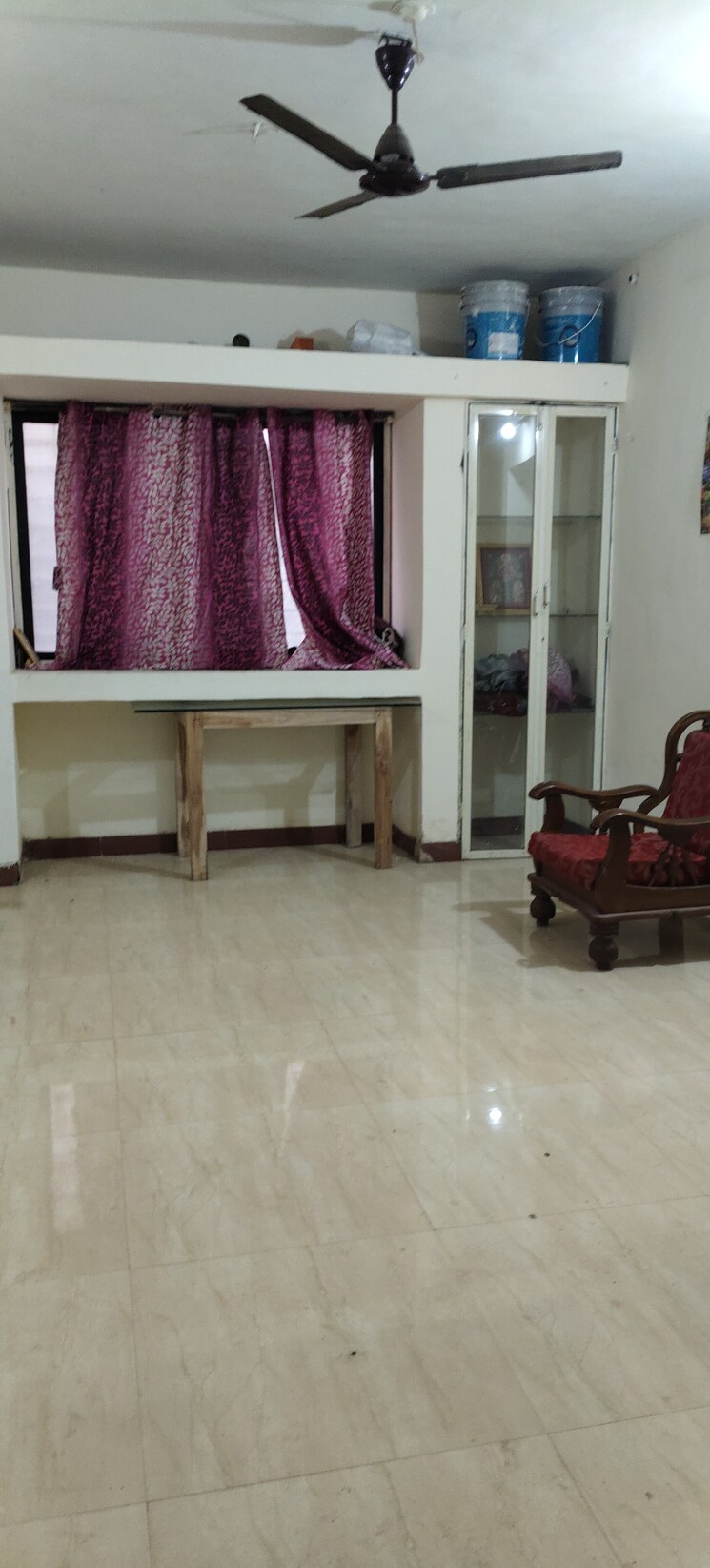 Living Room, tejashree-chs-bhusari-colony 2 Bedroom 1000 Sq.Ft. Apartment In Bhusari Colony Pune 9625364