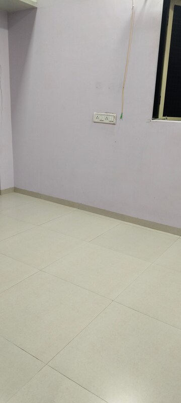 Room in 1 BHK Apartment at Shree Ashtavinayak CHS Seawoods, Seawoods – for Rent