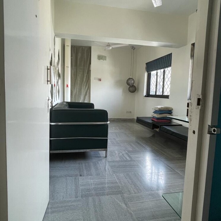 Room, santacruz east 2 Bedroom 549 Sq.Ft. Apartment In Santacruz East Mumbai 9625363