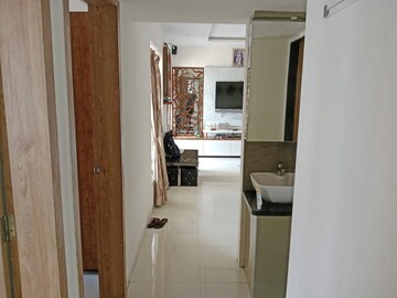 Furnished Amenities in 3 BHK Apartment at Pebbles I, Bavdhan – for Rent