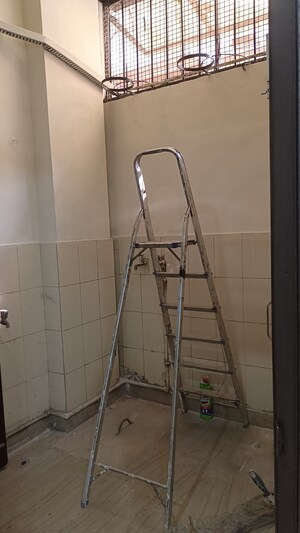  3 BHK Builder Floor at New Rajinder Nagar – for Sale