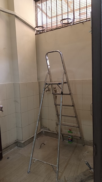  3 BHK Builder Floor at New Rajinder Nagar – for Sale