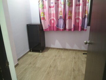 Bedroom in 1.5 BHK Apartment at Lodha Casa Royale, Balkum Pada – for Rent