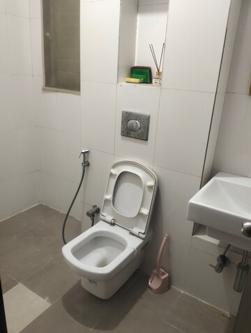 Bathroom in 1.5 BHK Apartment at Lodha Casa Royale, Balkum Pada – for Rent