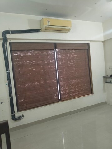 Room in 2 BHK Apartment at Runwal Garden City, Balkum Pada – for Rent