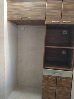 Furnished Amenities in 2 BHK Apartment at Vardhman Gardens, Balkum Pada – for Rent