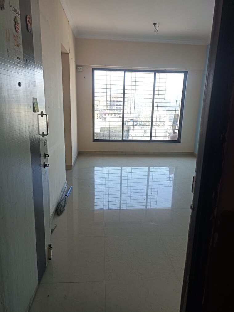 Room, om-sai-plaza 2 Bedroom 650 Sq.Ft. Apartment In Ghodbunder Road Thane 9625431