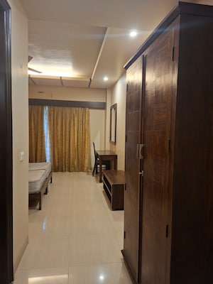 Bedroom in 6+ BHK Independent House at Sector 43 – for Rent