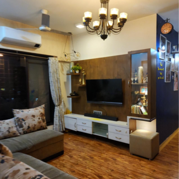 Living Room in 2 BHK Apartment at Riverdale Tower, Saki Vihar Road – for Sale