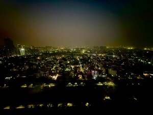 Furnished Amenities in 2 BHK Apartment at Mahagun Mirabella, Sector 79 – for Rent