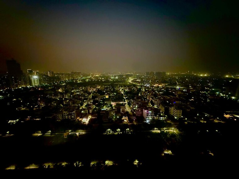 undefined, mahagun-mirabella 2 Bedroom 847 Sq.Ft. Apartment In Sector 79 Noida 9625471