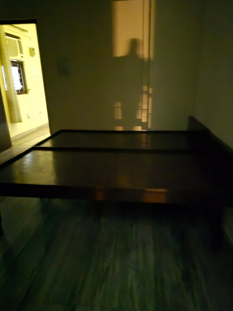 Room, mayur vihar 1.5 Bedroom 400 Sq.Ft. Builder Floor In Mayur Vihar Delhi 9625476