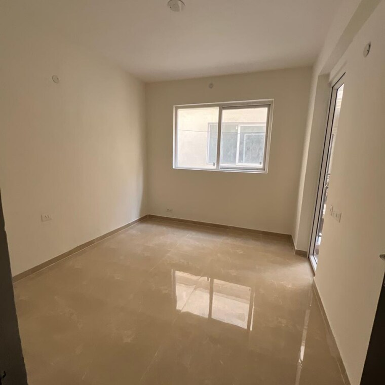 Room, central-park-flower-valley-aqua-front-towers 3 Bedroom 1789 Sq.Ft. Apartment In Sohna Sector 33 Gurgaon 9625468